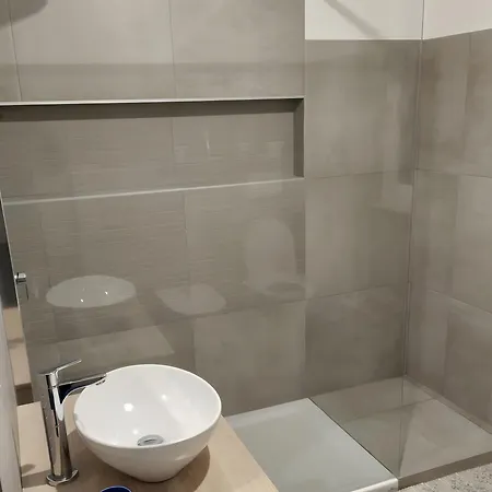 Casa Vacanze Matino アパート