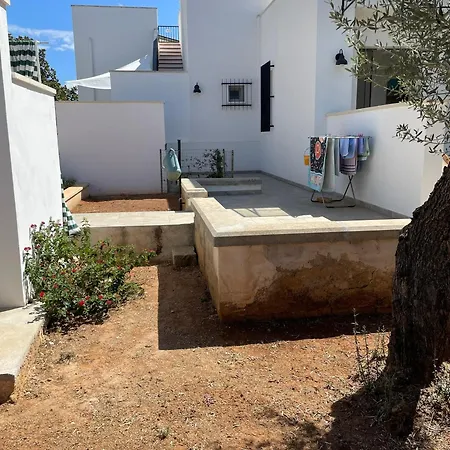 Casa Vacanze Matino マティーノ